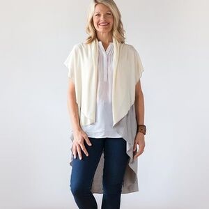 Demdaco Reversible City Wrap on the Go